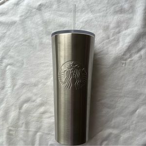 NWOT Starbucks 2019 Brushed Silver Stainless Steel Tumbler with Clear Lid 24oz